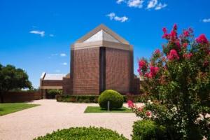 outside view of HSU building